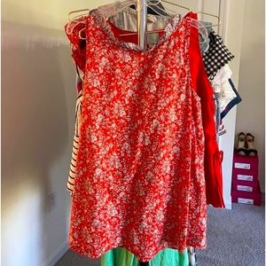 Sara Campbell red floral top. Size med.